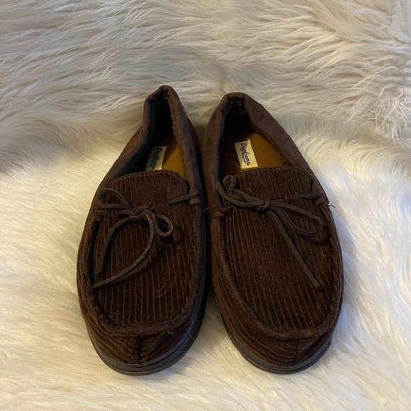 Dearfoams Men’s Size Large 11-12 Slippers - Picture 2 of 7